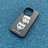 Чехол iPhone 13 Lagerfeld Кот (черный)